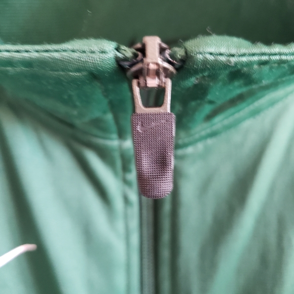 Nike Green White Stripe Sport Warm Up Jacket Zip Up Men Woman Small Like New - Picture 5 of 16